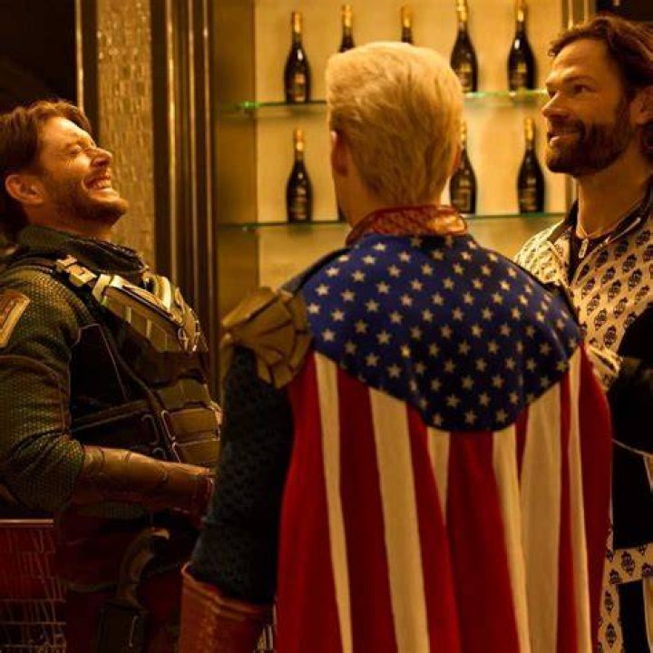 Antony Starr behind the scenes r/GenV