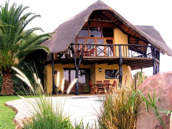 Bespoke Namibia Hunting with the San Wild Human