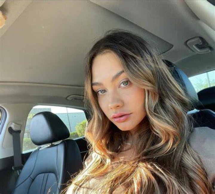Celina Smith — OnlyFans, Biography, Net Worth & More