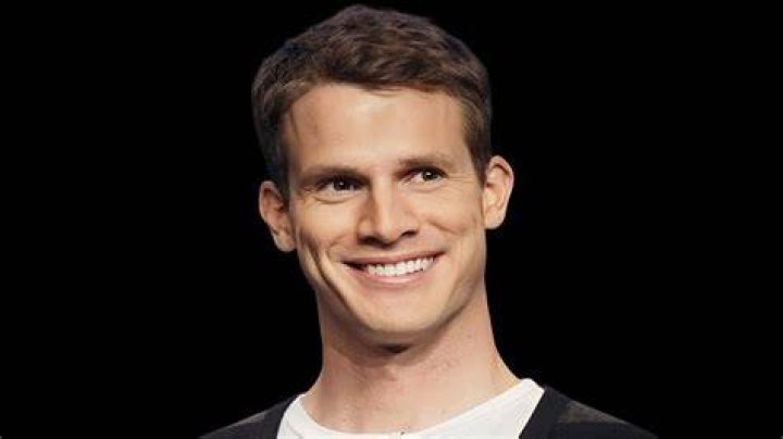 Daniel Tosh Net Worth [2024 Update] Career & Lifestyle Wealthy Peeps