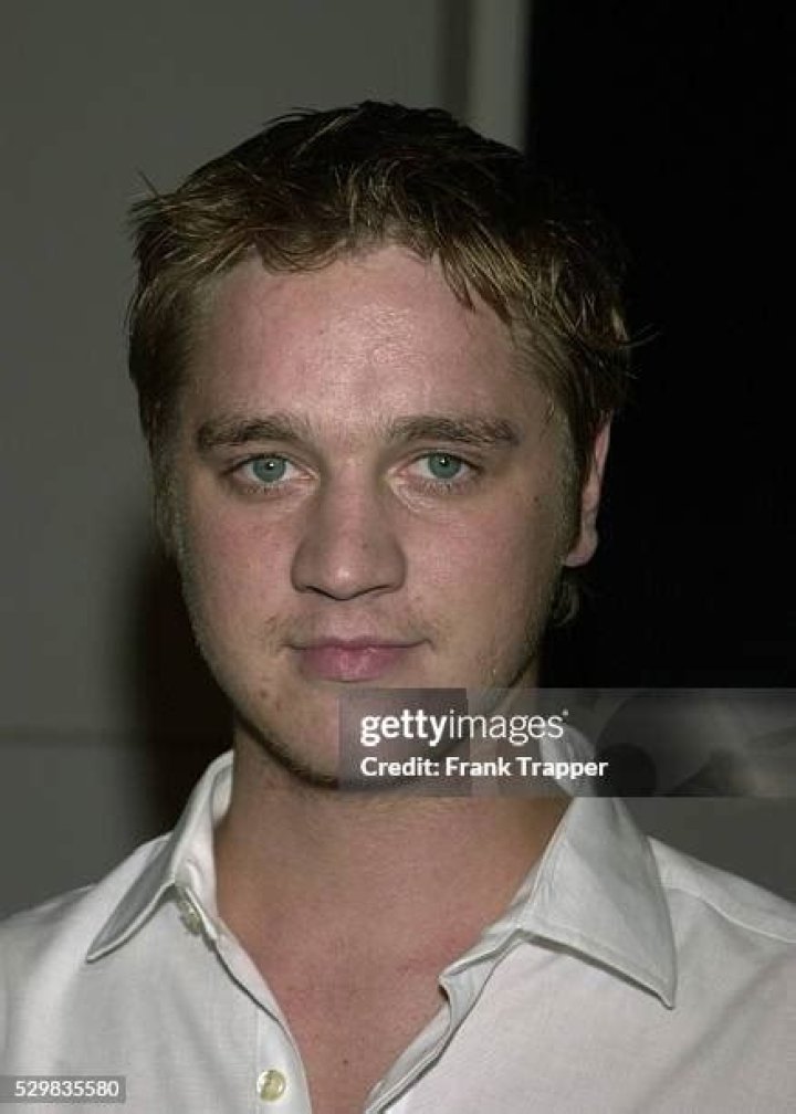 Devon Sawa