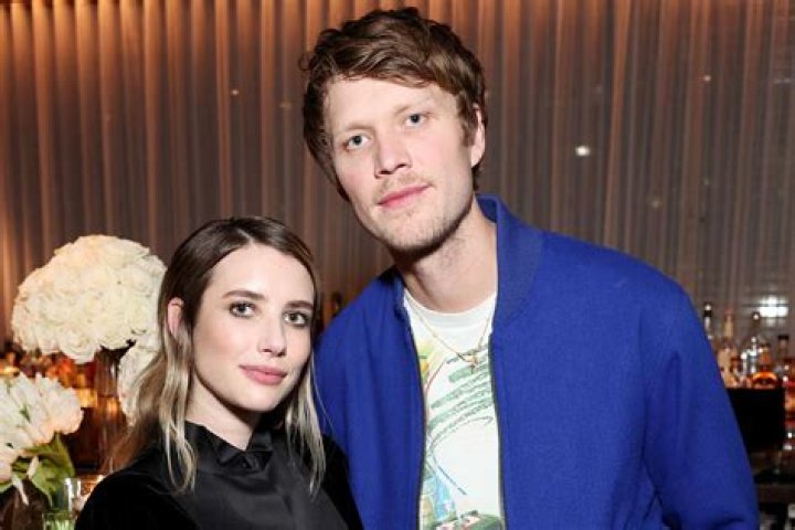 Did Emma Roberts Get a Nose Job? She Says She Broke It on 'AHS' Set