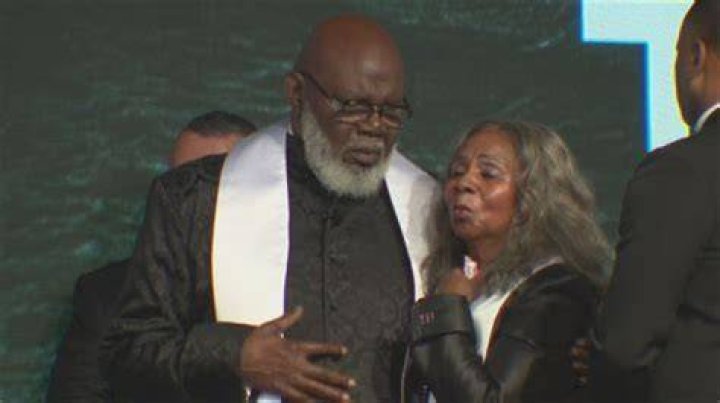Did Pastor T.D. Jakes Resign? Truth Behind The Rumors