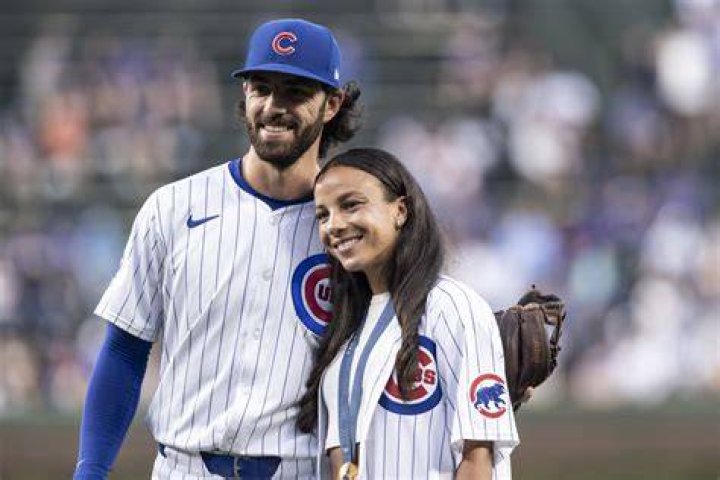 Does Dansby Swanson Have A Kid?