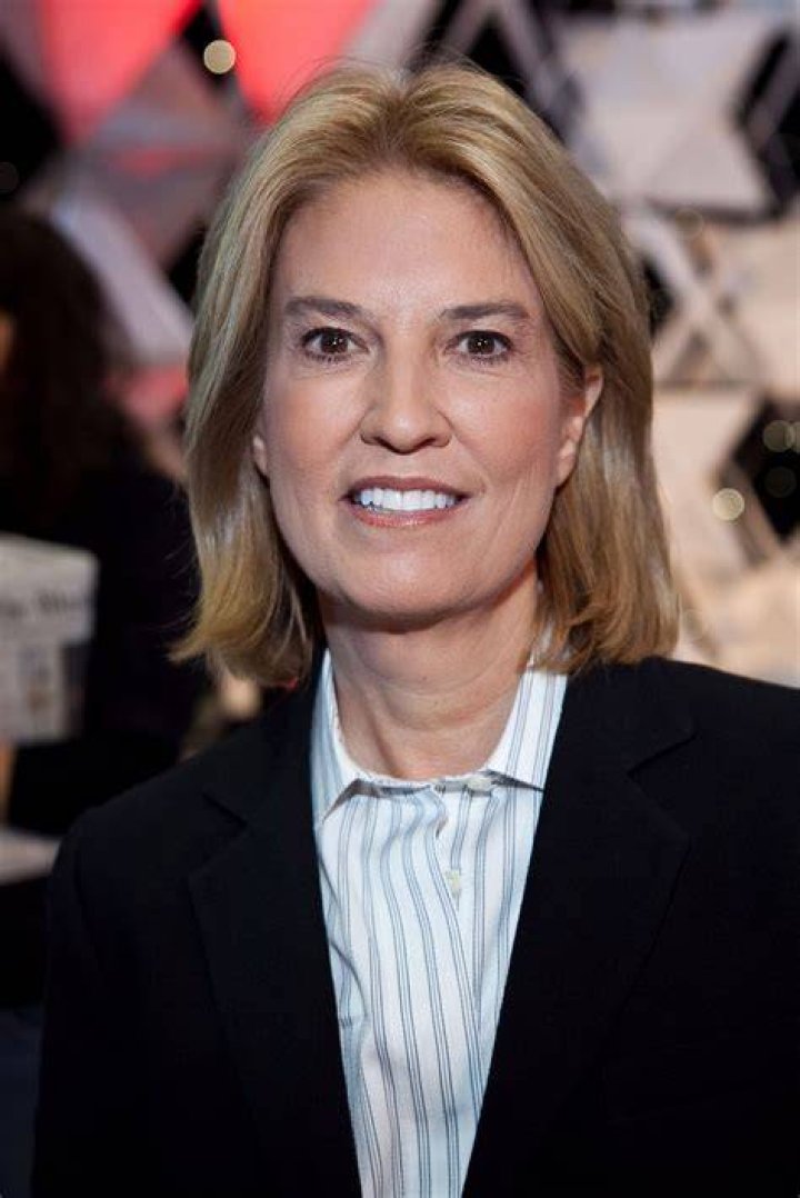 Does Greta Van Susteren Have Children? Is She Married?