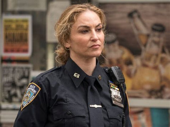 Drea de Matteo as Tess Nazario in Shades of Blue "Goodnight, Sweet