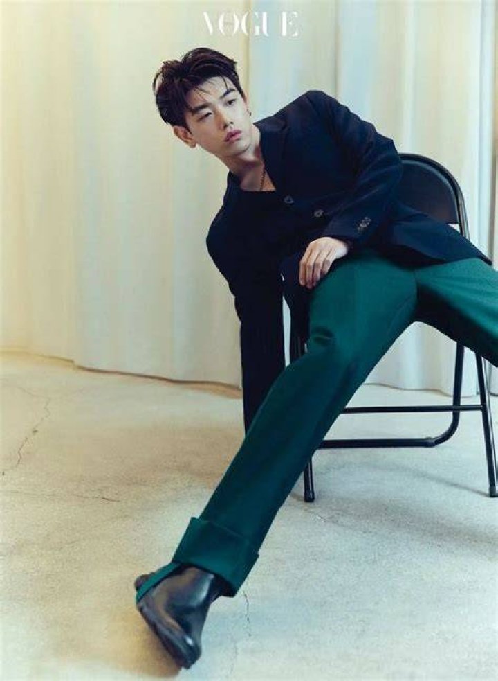 Eric Nam Hairstyle