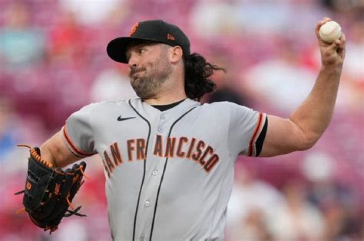 Giants lose by one run again, waste Madison Bumgarner performance
