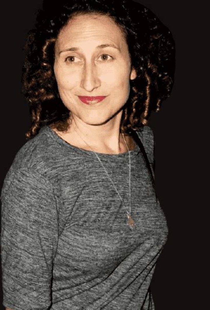 Grace Fan Devito Bio, Age, Net Worth, Height, Single, Nationality