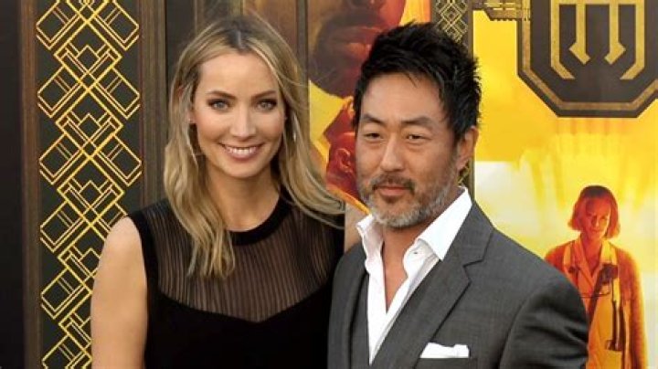 Is Kenneth Choi Married?