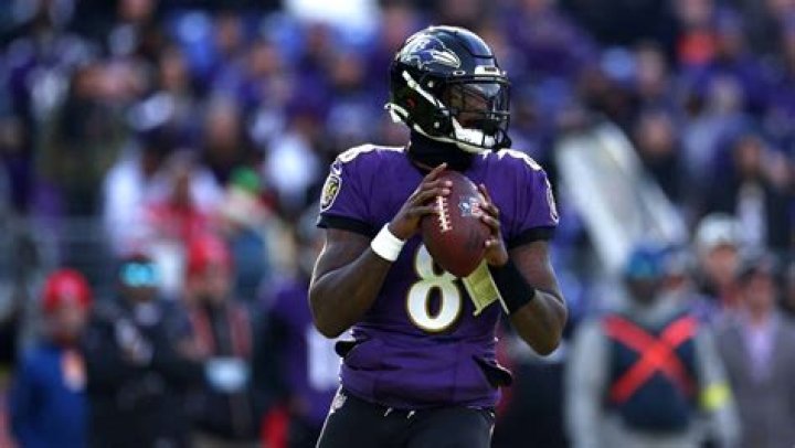 Lamar Jackson's Personal Life, Siblings, Parents, Wife, Girlfriend