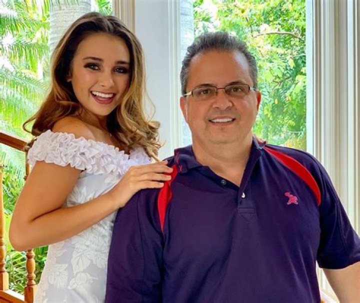 Meet The Beloved Wife Of Renowned Singer Glenn Medeiros