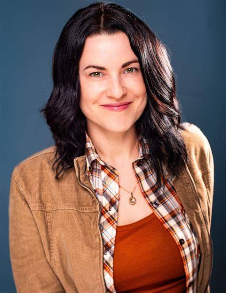 Molly Gazay