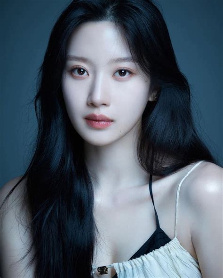 Moon Ga Young: A Rising Star In Korean Entertainment