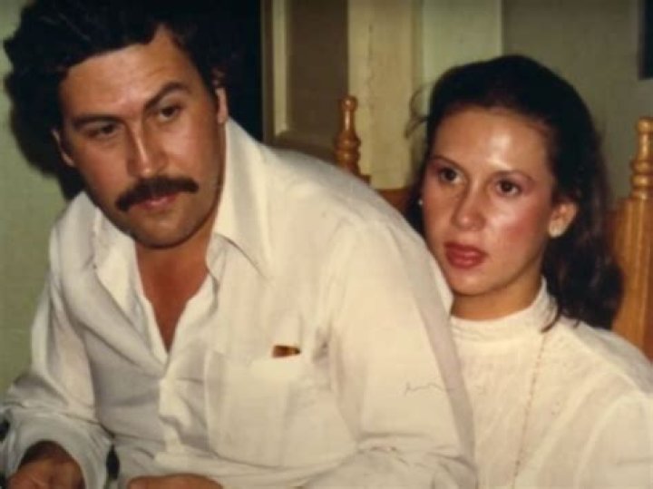 She Was Pablo Escobar's Wife &mdash; And She Stood By Him Until The End (2022)