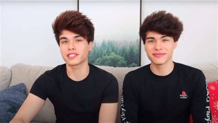 Stokes Twins's Profile, Age, Career, Networth, Social Media, Personal