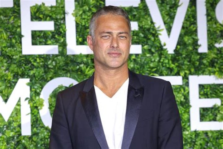 Taylor Kinney's Relationship Status What We Know About The 'Chicago