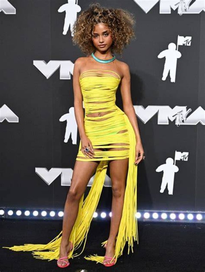 Tyla Singer Weight And Height