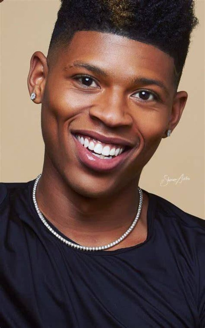 Who is Bryshere Gray Bio, Net Worth, Married, Wife, Family, Wife Name