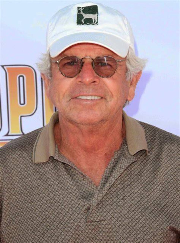 WILLIAM DEVANE ON FIRE IN FOX 24 LIVE ANOTHER DAY